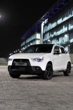 Mitsubishi ASX Black 2011 года (UK)